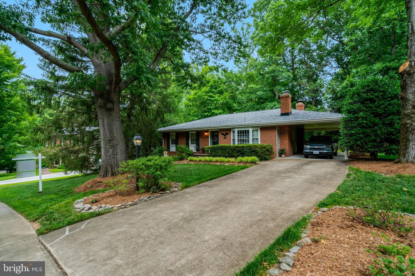 8422 Georgian Way Property Photo 66