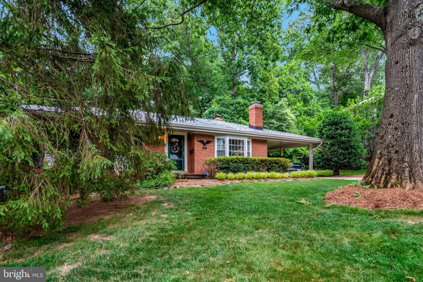 8422 Georgian Way Property Photo 69