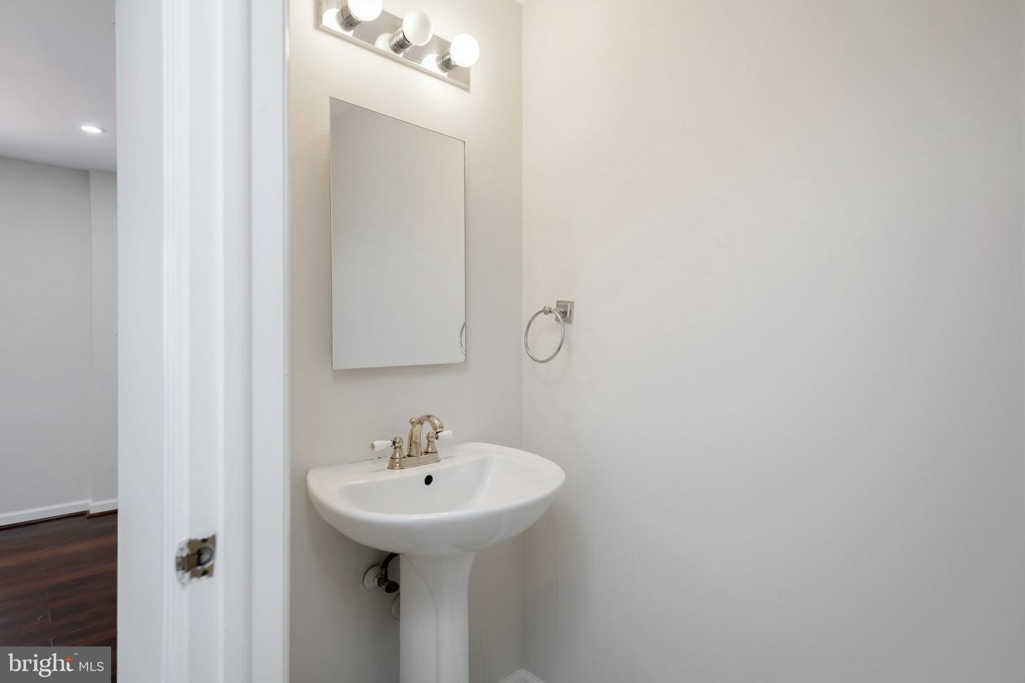 6324 Lightburn Ct Property Photo 13