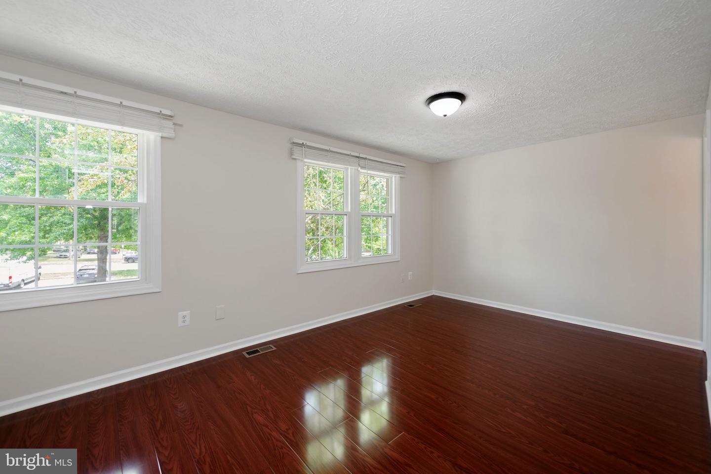 6324 Lightburn Ct Property Photo 15