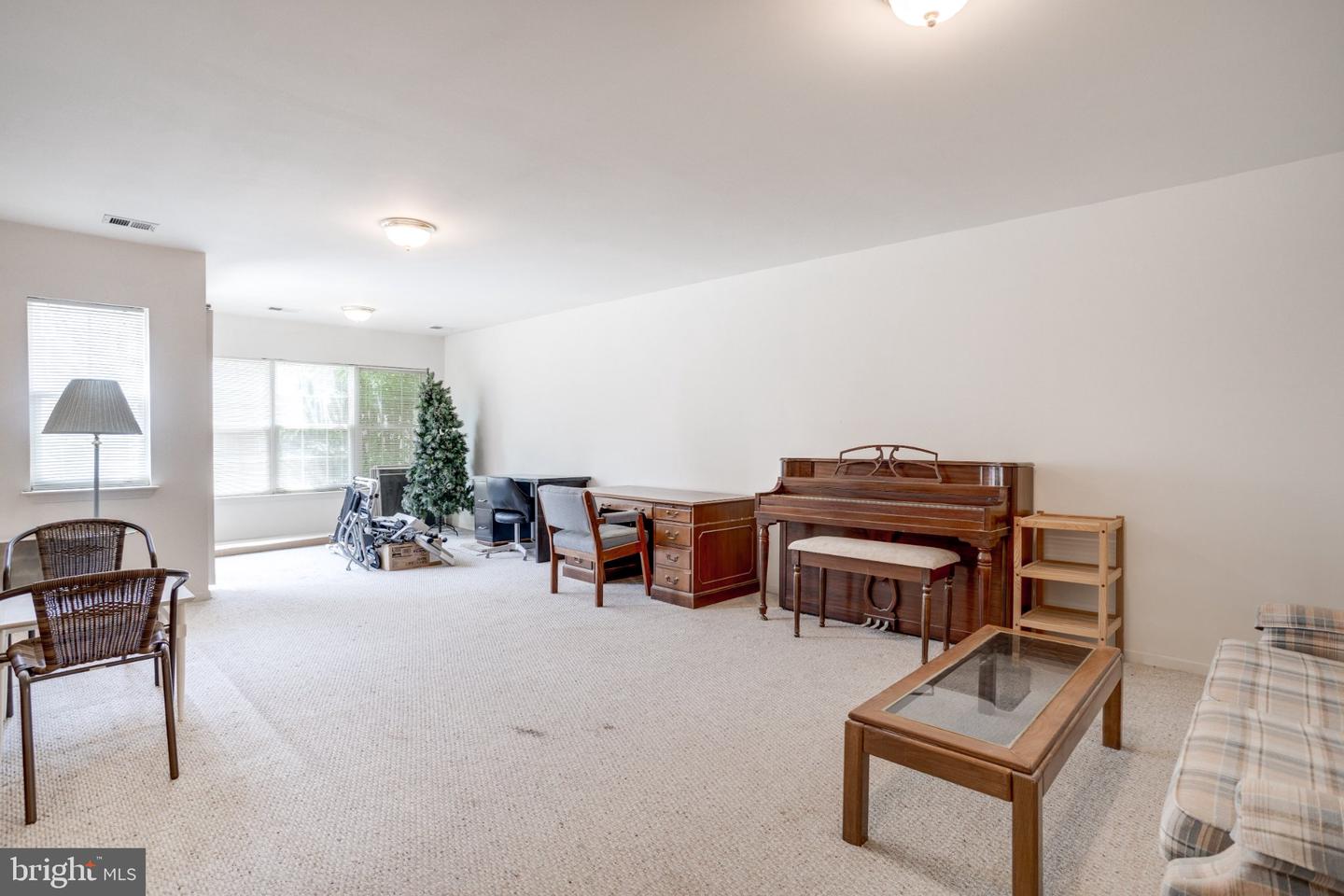 7345 Bloomington Ct Property Photo 15