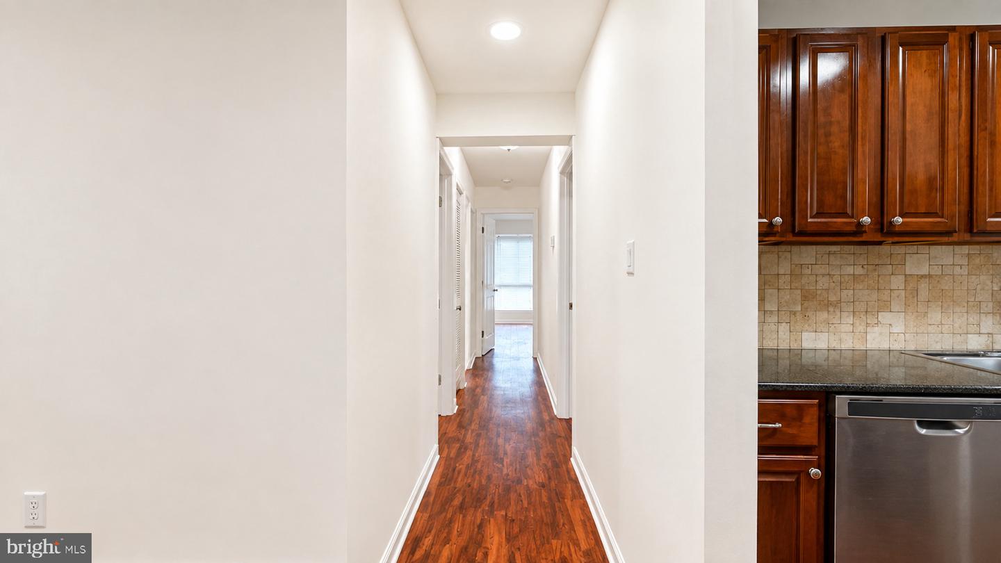 515 Florida Ave #102 Property Photo 14