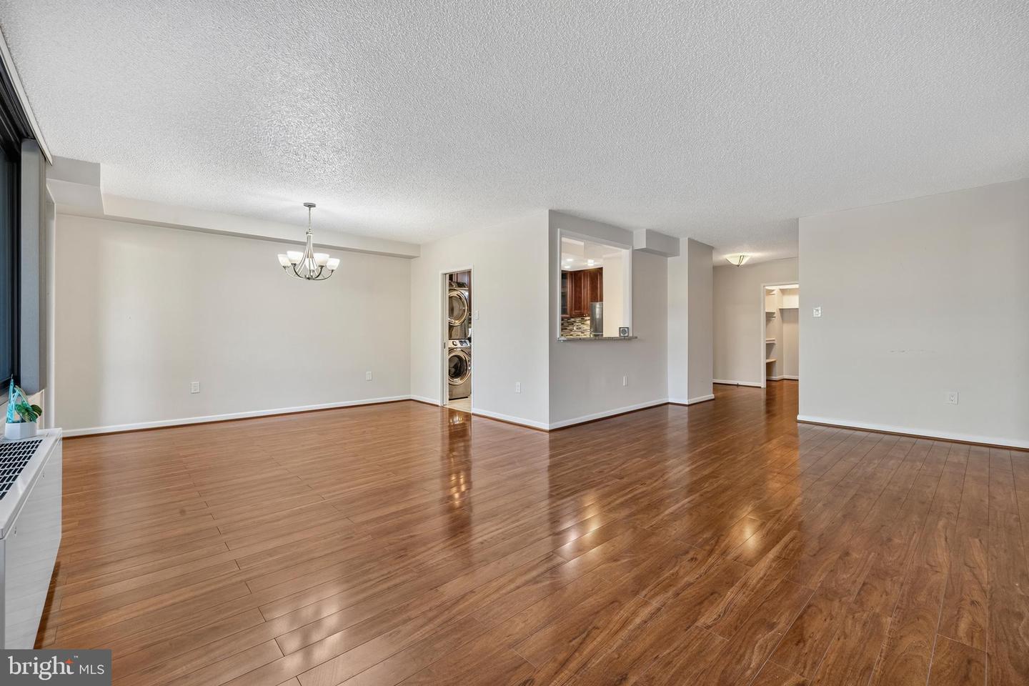 3701 S George Mason Dr #206n Property Photo 3
