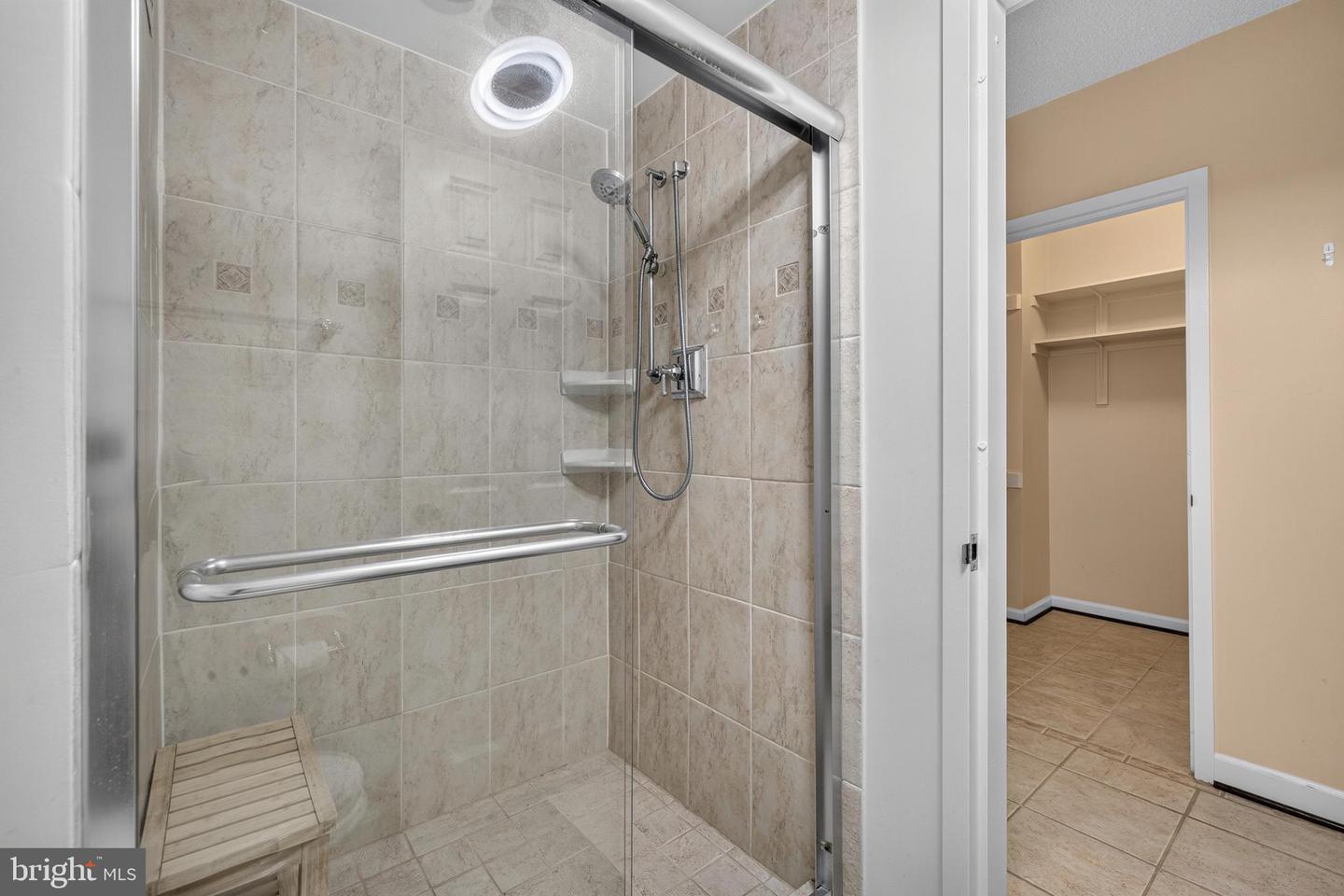 3701 S George Mason Dr #206n Property Photo 22