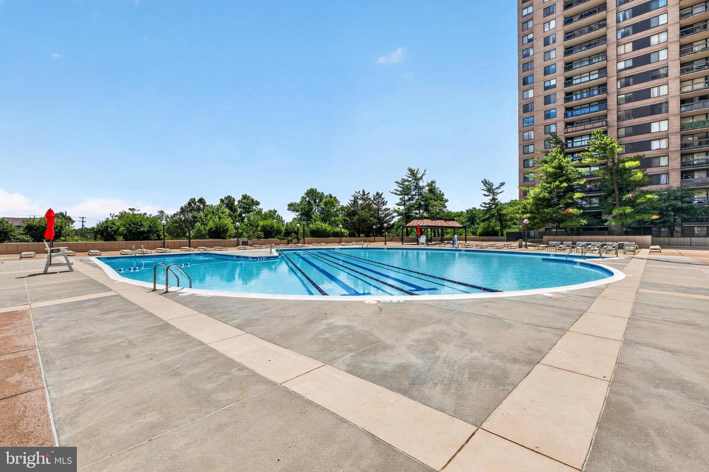 3701 S George Mason Dr #206n Property Photo 34
