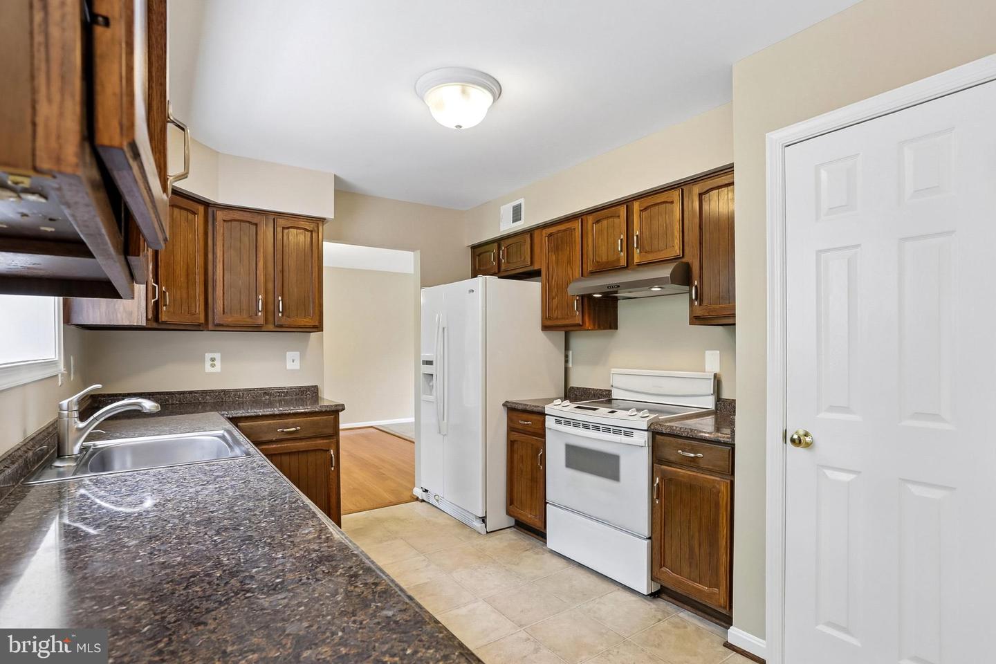 15204 General Stevens Ct Property Photo 9