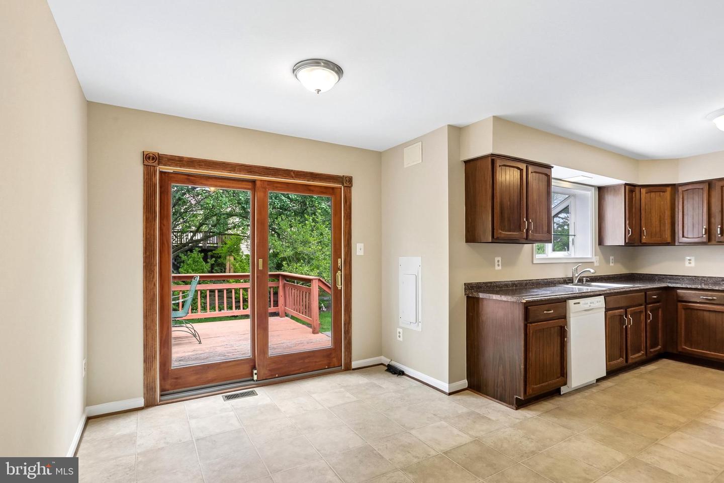 15204 General Stevens Ct Property Photo 12