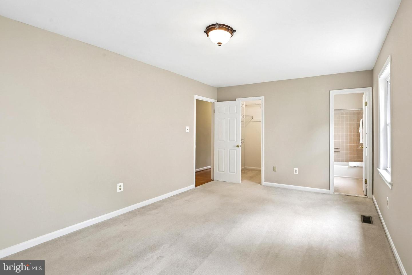15204 General Stevens Ct Property Photo 15
