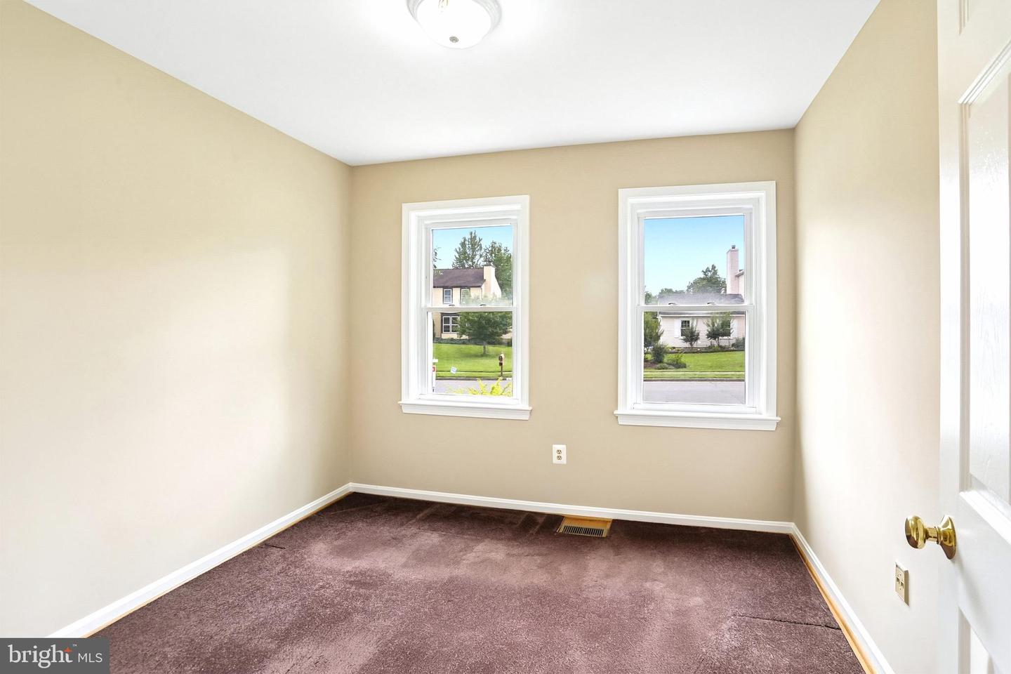 15204 General Stevens Ct Property Photo 20