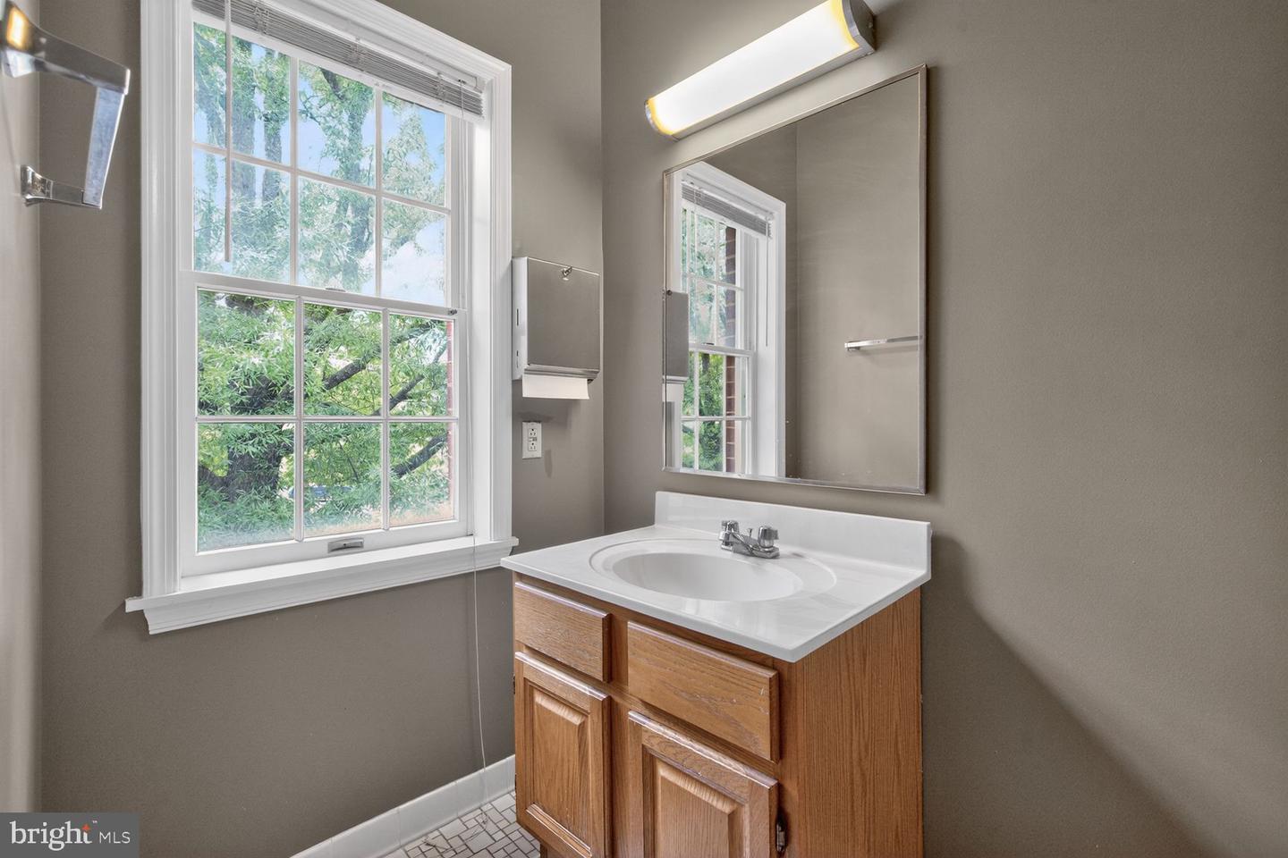 6182 Old Franconia Rd #6182b-6184b Property Photo 5