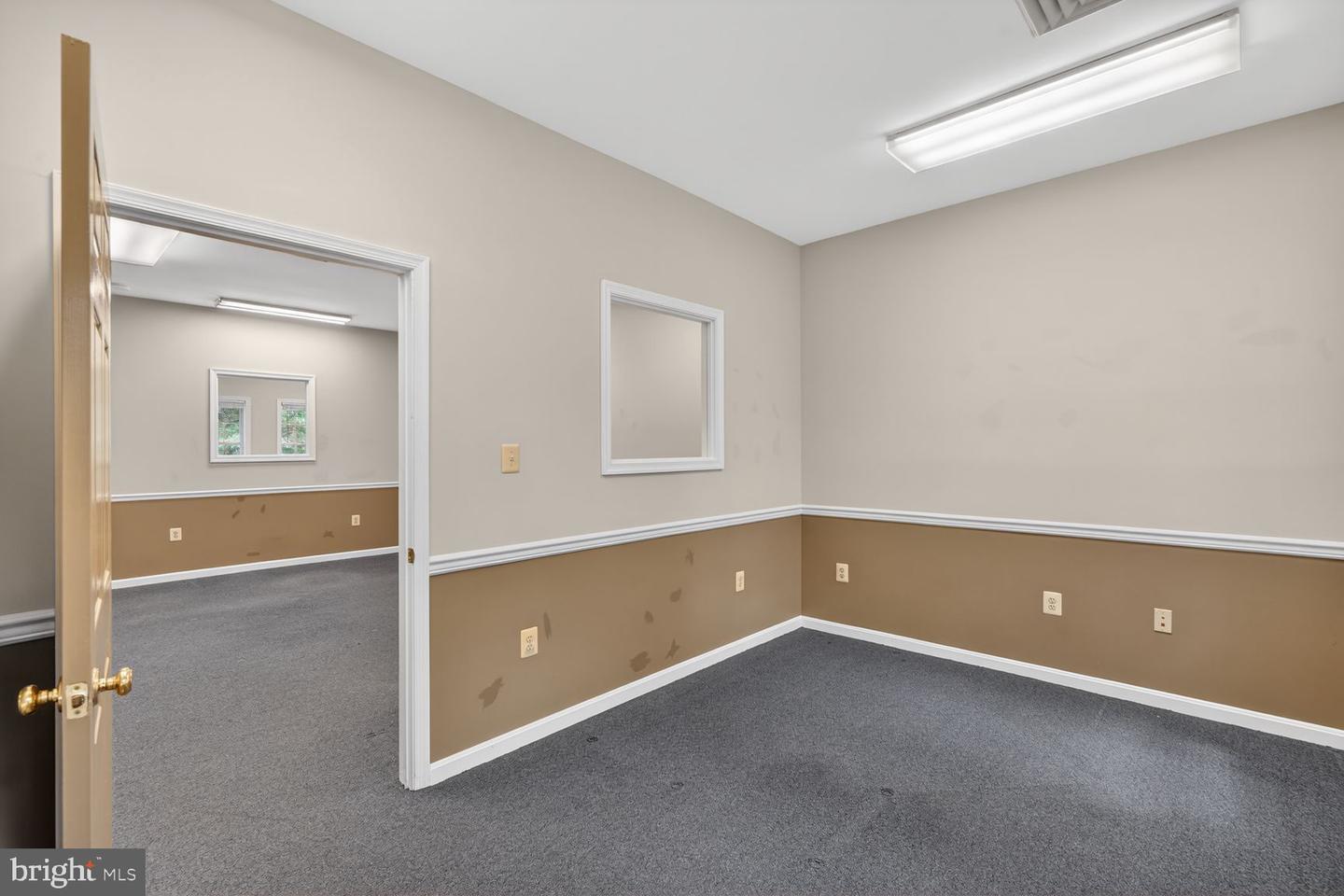 6182 Old Franconia Rd #6182b-6184b Property Photo 7