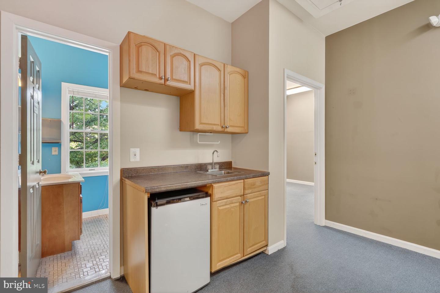 6182 Old Franconia Rd #6182b-6184b Property Photo 10
