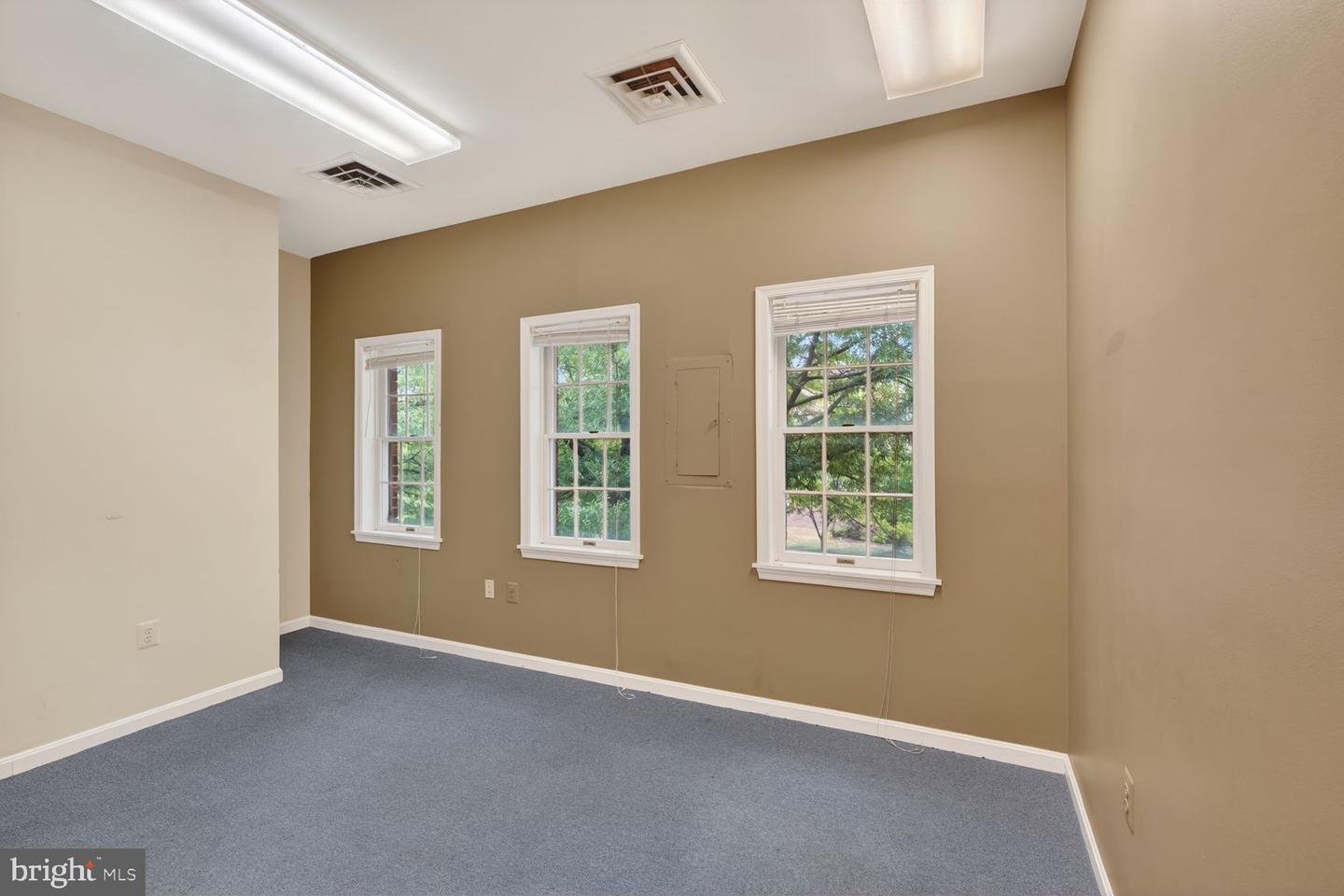 6182 Old Franconia Rd #6182b-6184b Property Photo 14
