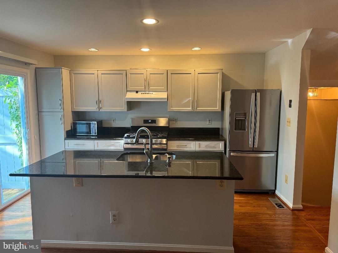 12097 Edgemere Cir Property Photo 13