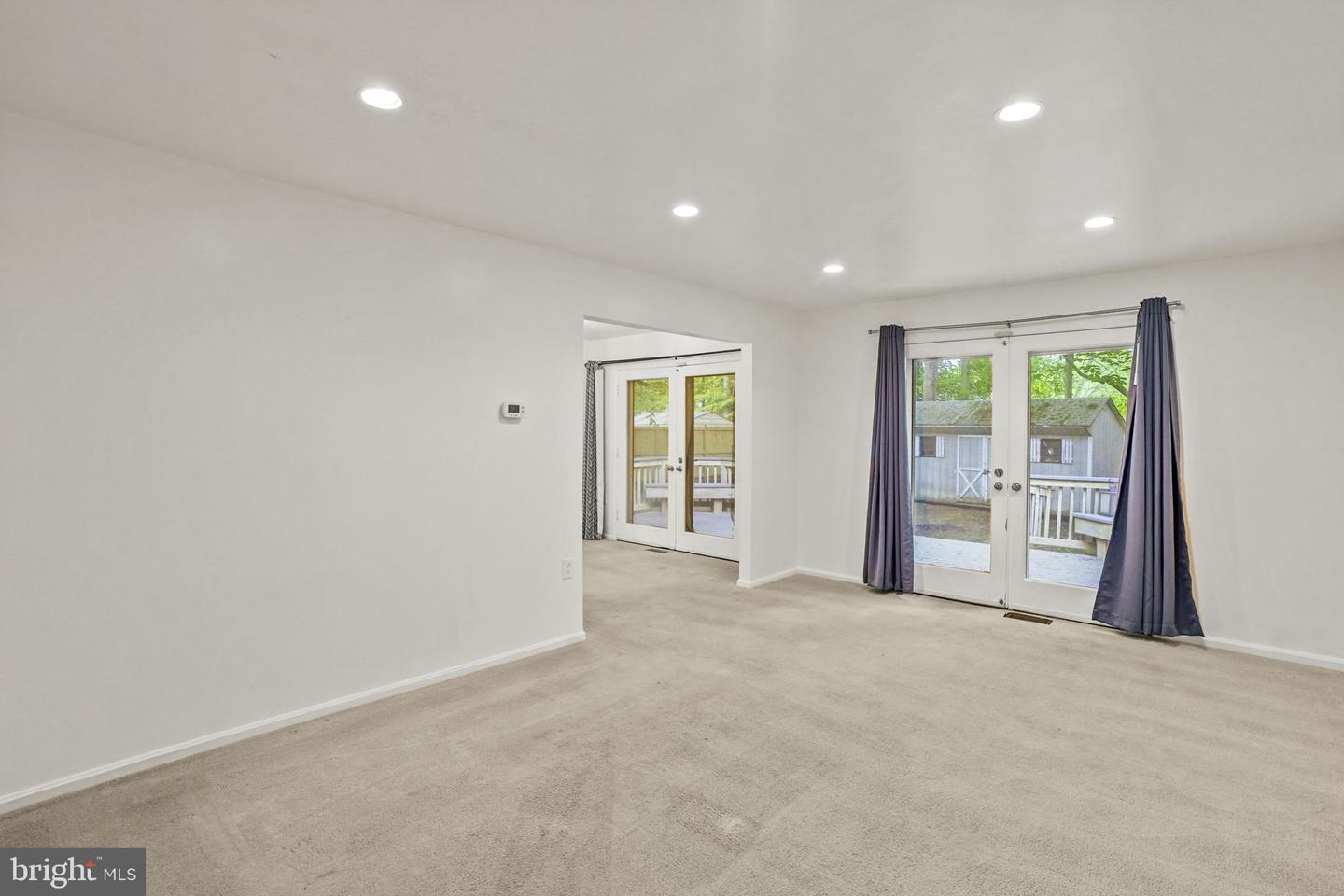 9086 Brook Ford Rd Property Photo 5