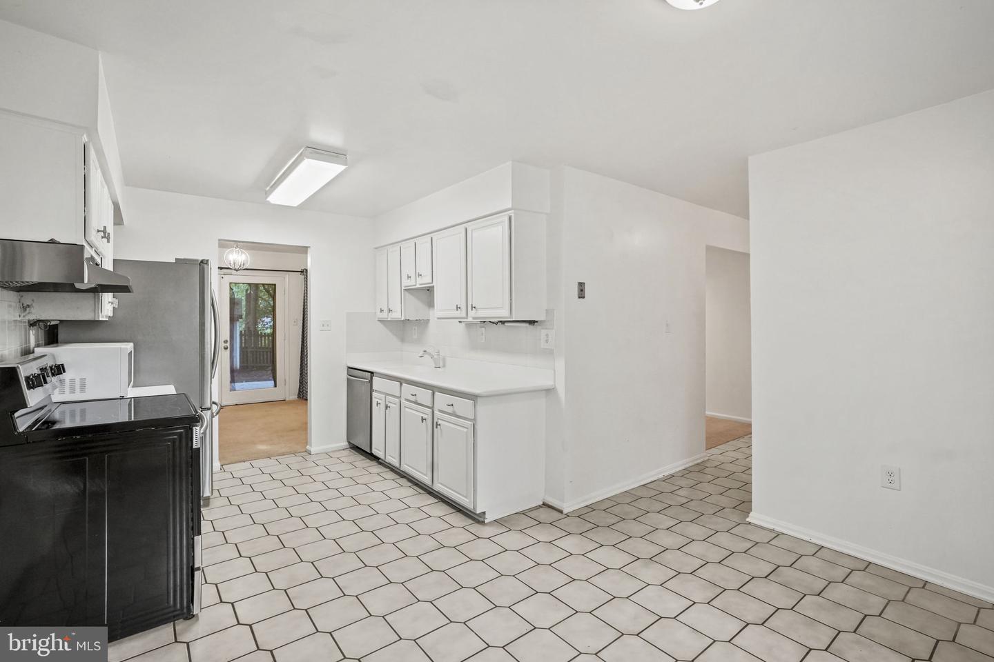 9086 Brook Ford Rd Property Photo 10