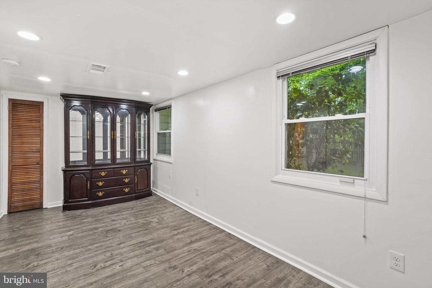 9086 Brook Ford Rd Property Photo 15