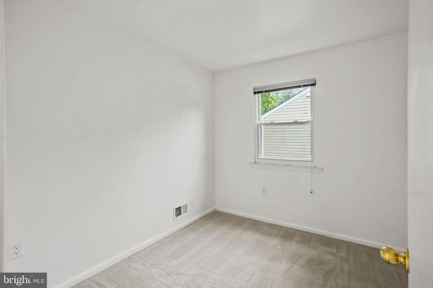 9086 Brook Ford Rd Property Photo 21