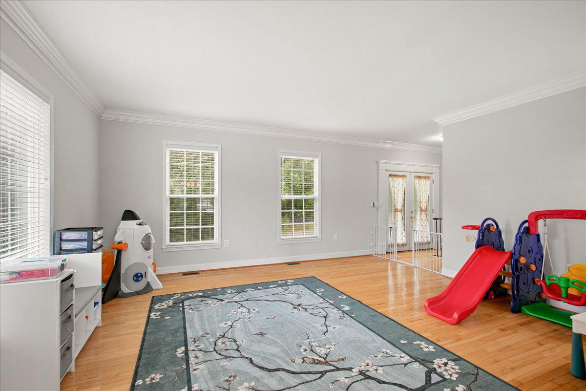 4724 Pole Rd Property Photo 5