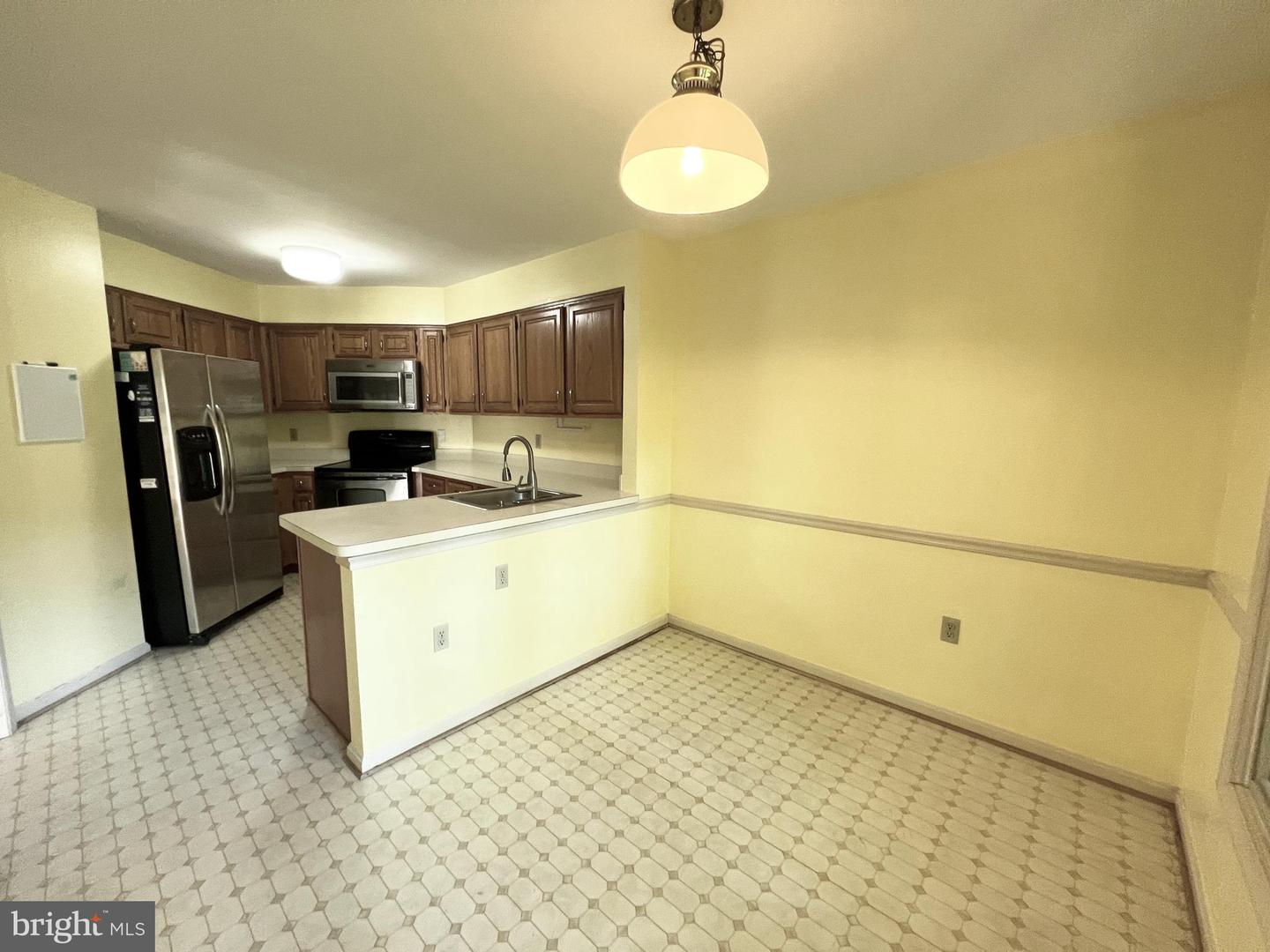 2134 Kings Garden Way #357 Property Photo 7