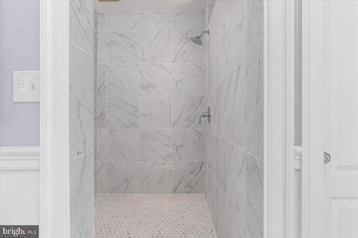 7131 Woodland Dr Property Photo 40