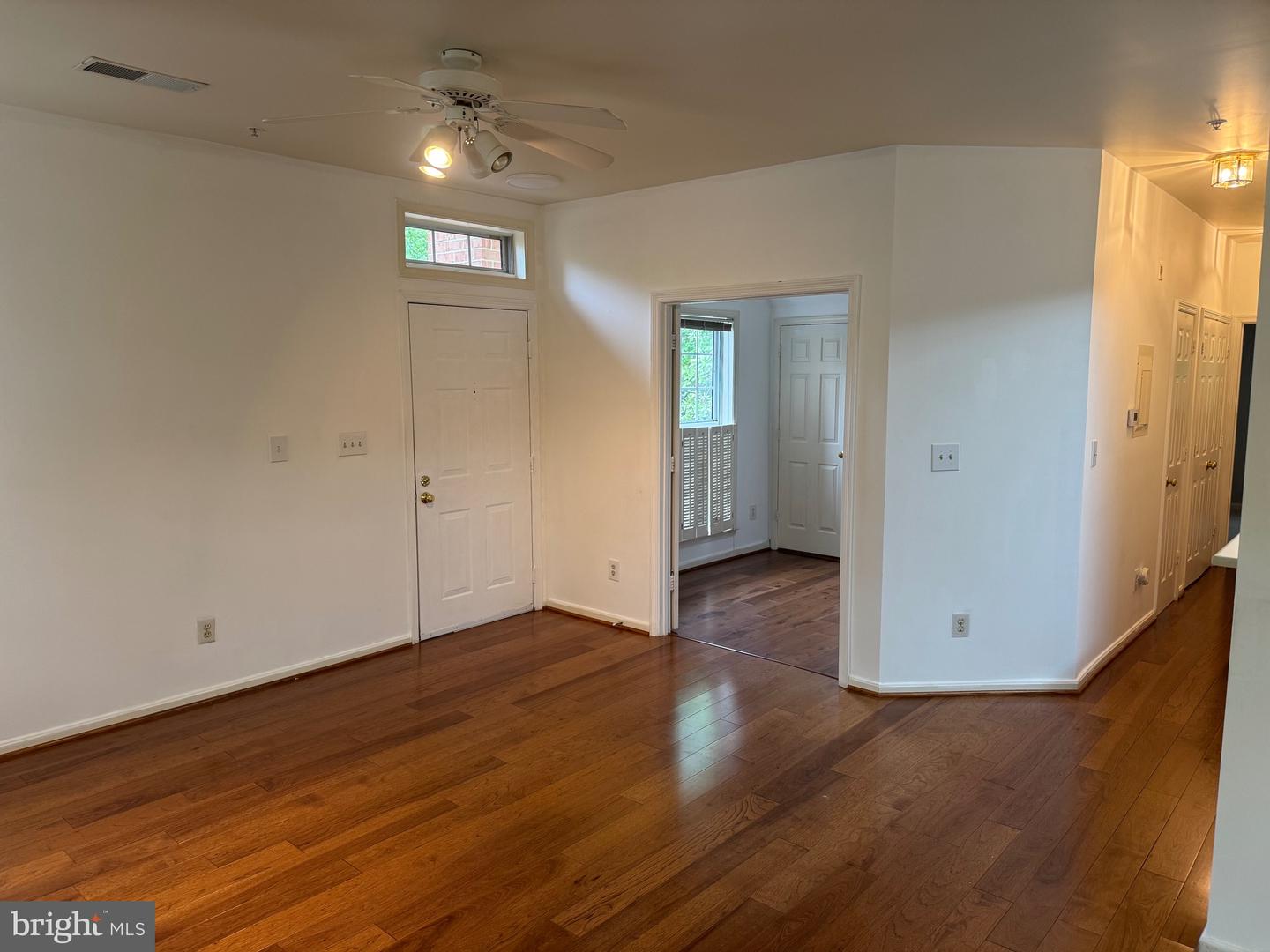 1348 Garden Wall Cir #513 Property Photo 15