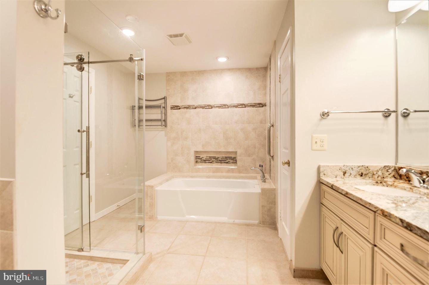 10322 Dunn Meadow Rd Property Photo 28