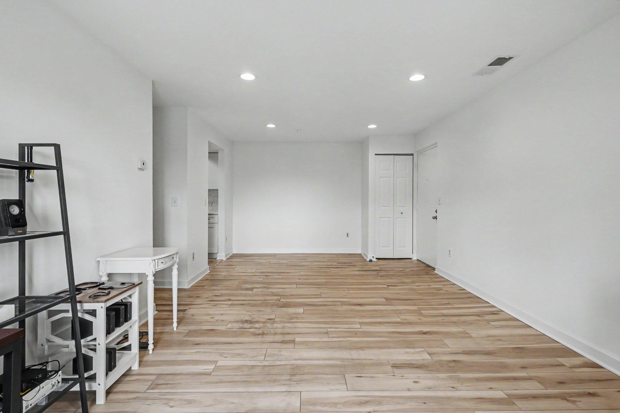 14800 Rydell Rd #201 Property Photo 10