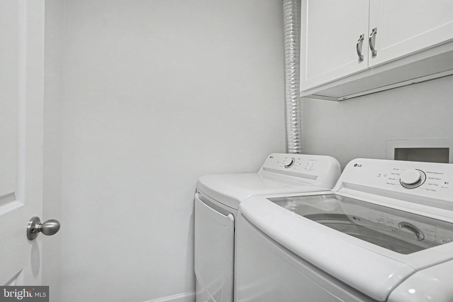 14800 Rydell Rd #201 Property Photo 14