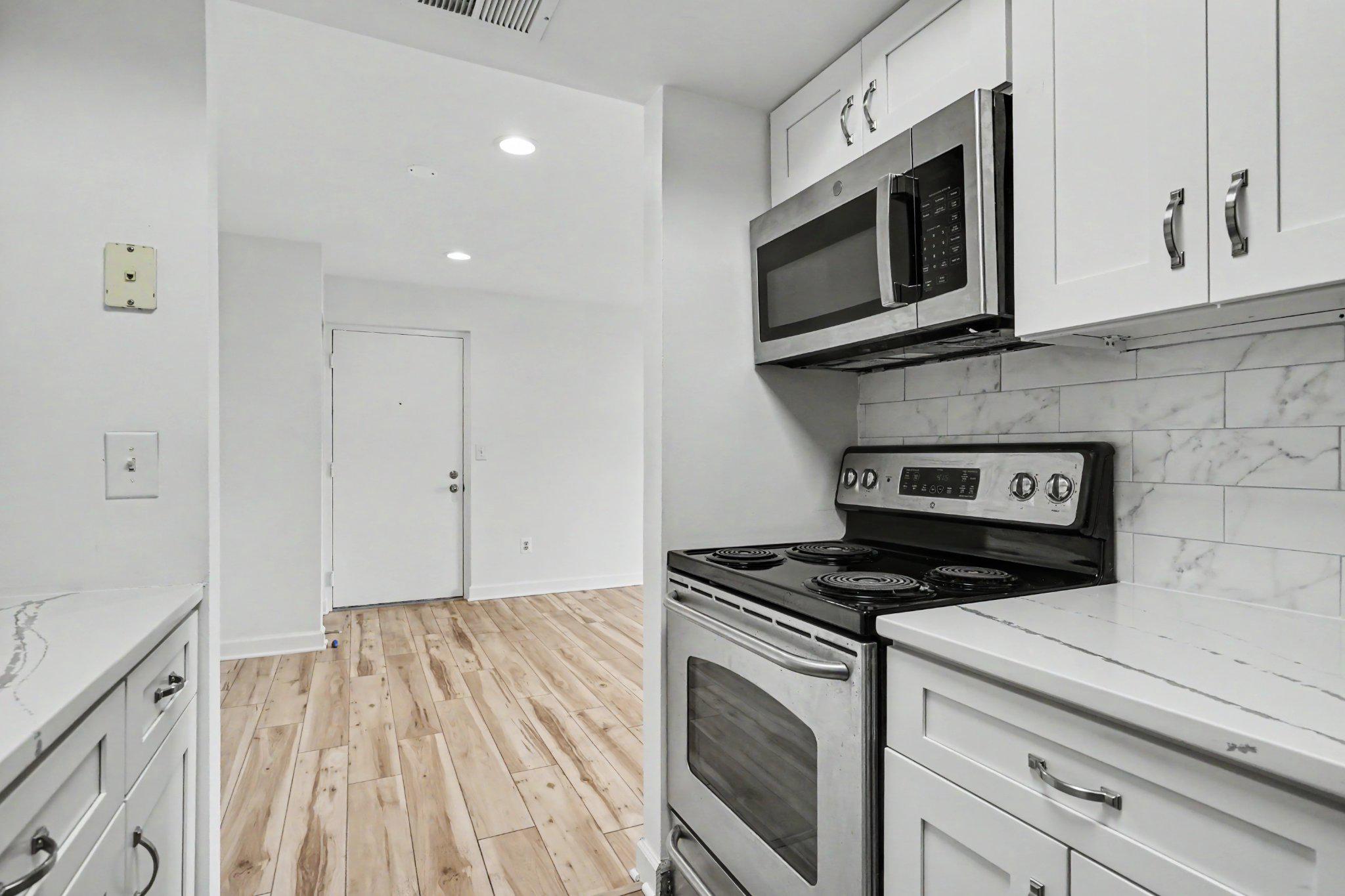 14800 Rydell Rd #201 Property Photo 16