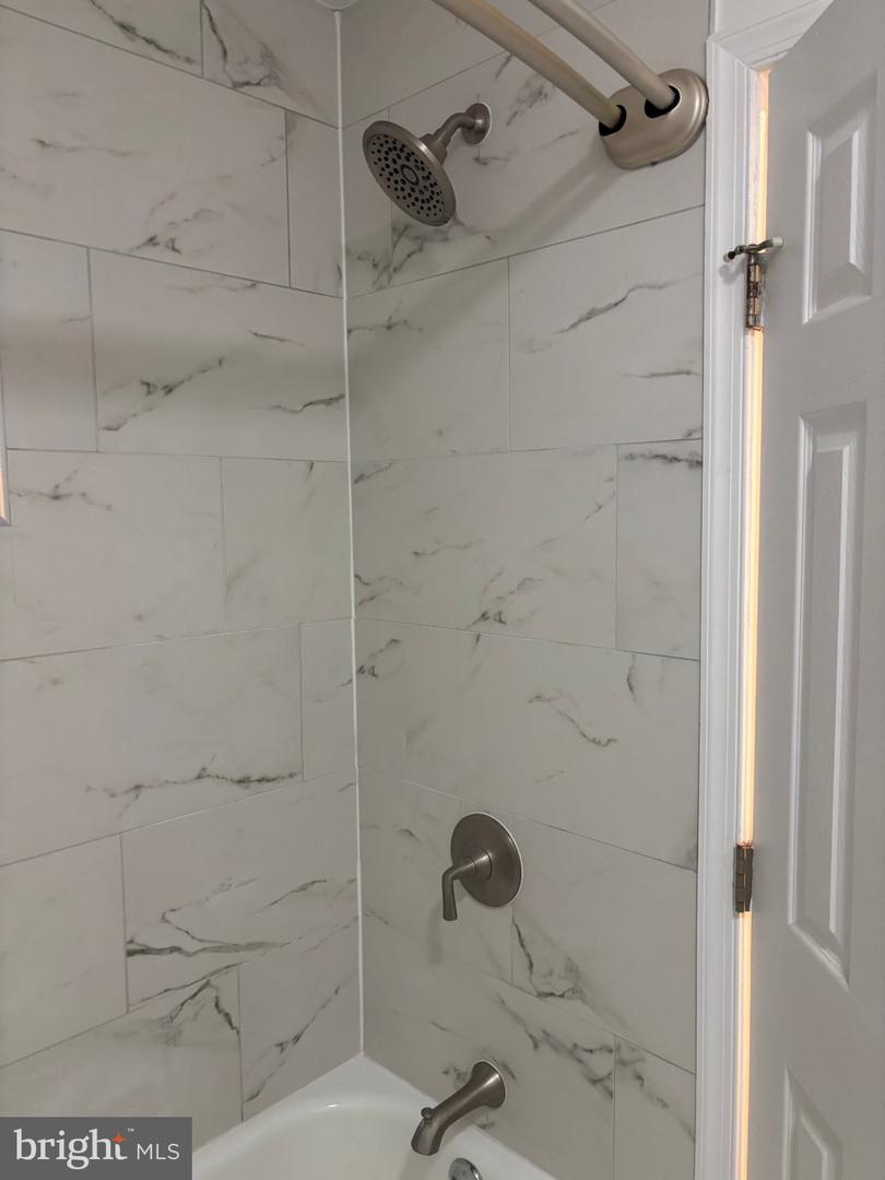 14800 Rydell Rd #201 Property Photo 27