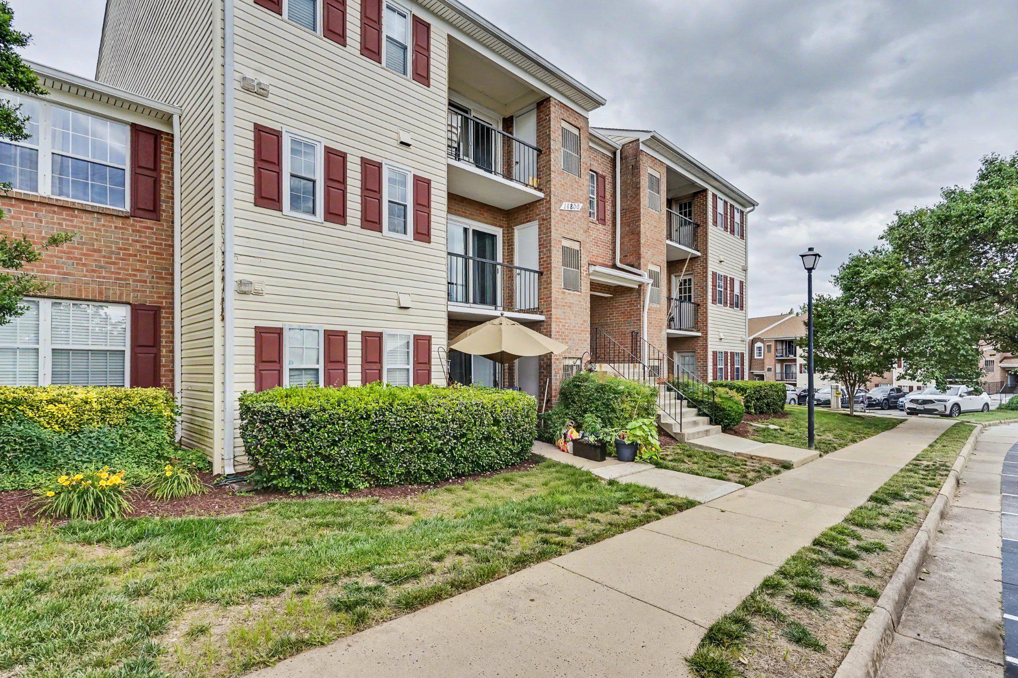 14800 Rydell Rd #201 Property Photo 36