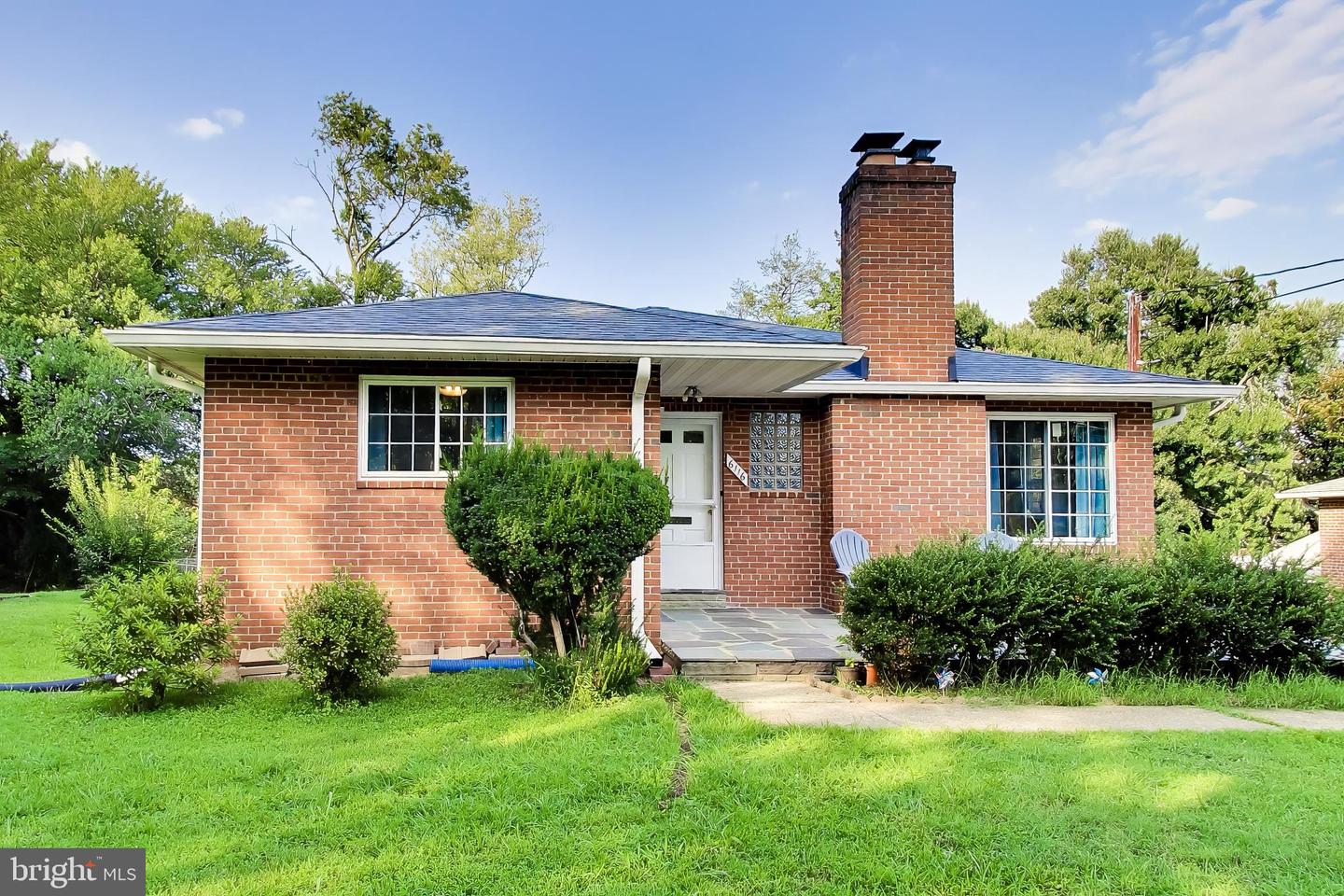 6116 Munson Hill Rd Property Photo 1