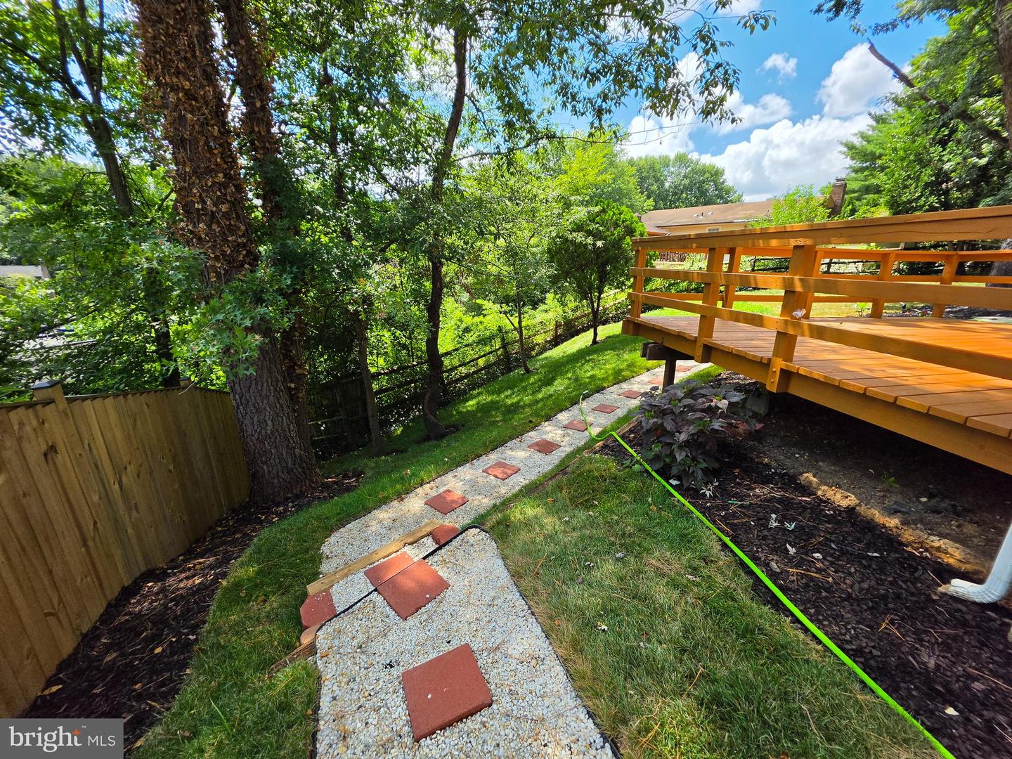 5706 Oak Apple Ct Property Photo 9