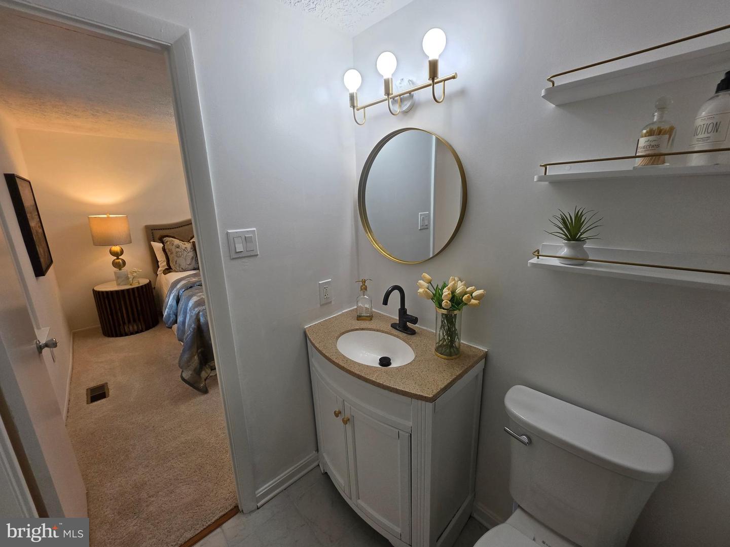 5706 Oak Apple Ct Property Photo 33