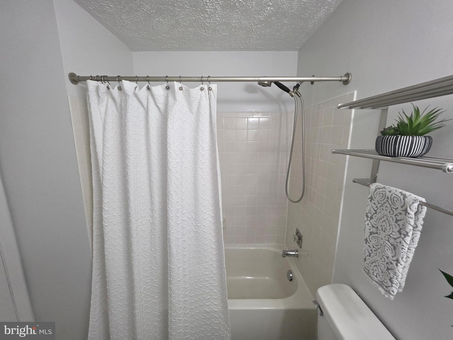 5706 Oak Apple Ct Property Photo 41