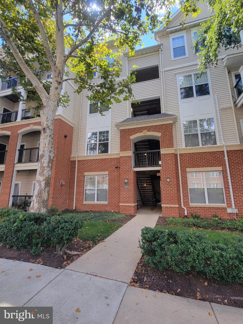 11379 Aristotle Dr #10-207 Property Photo 2