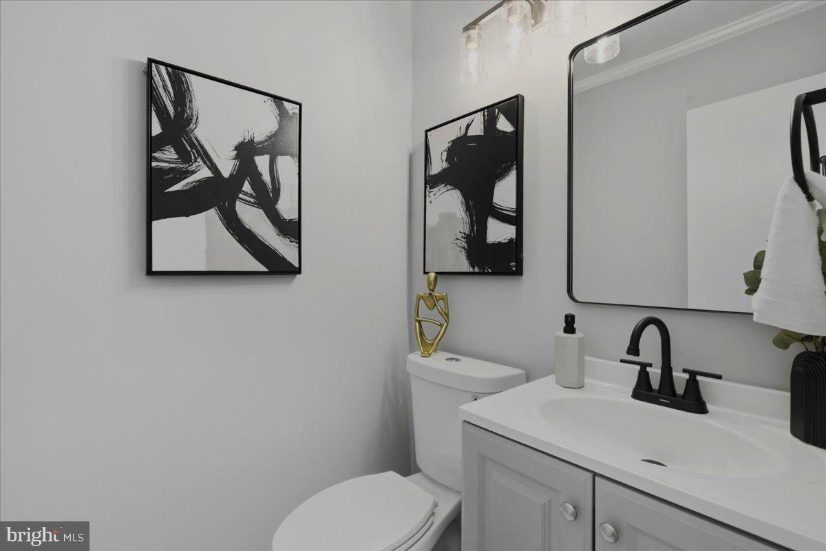 6013 Chestnut Hollow Ct Property Photo 26