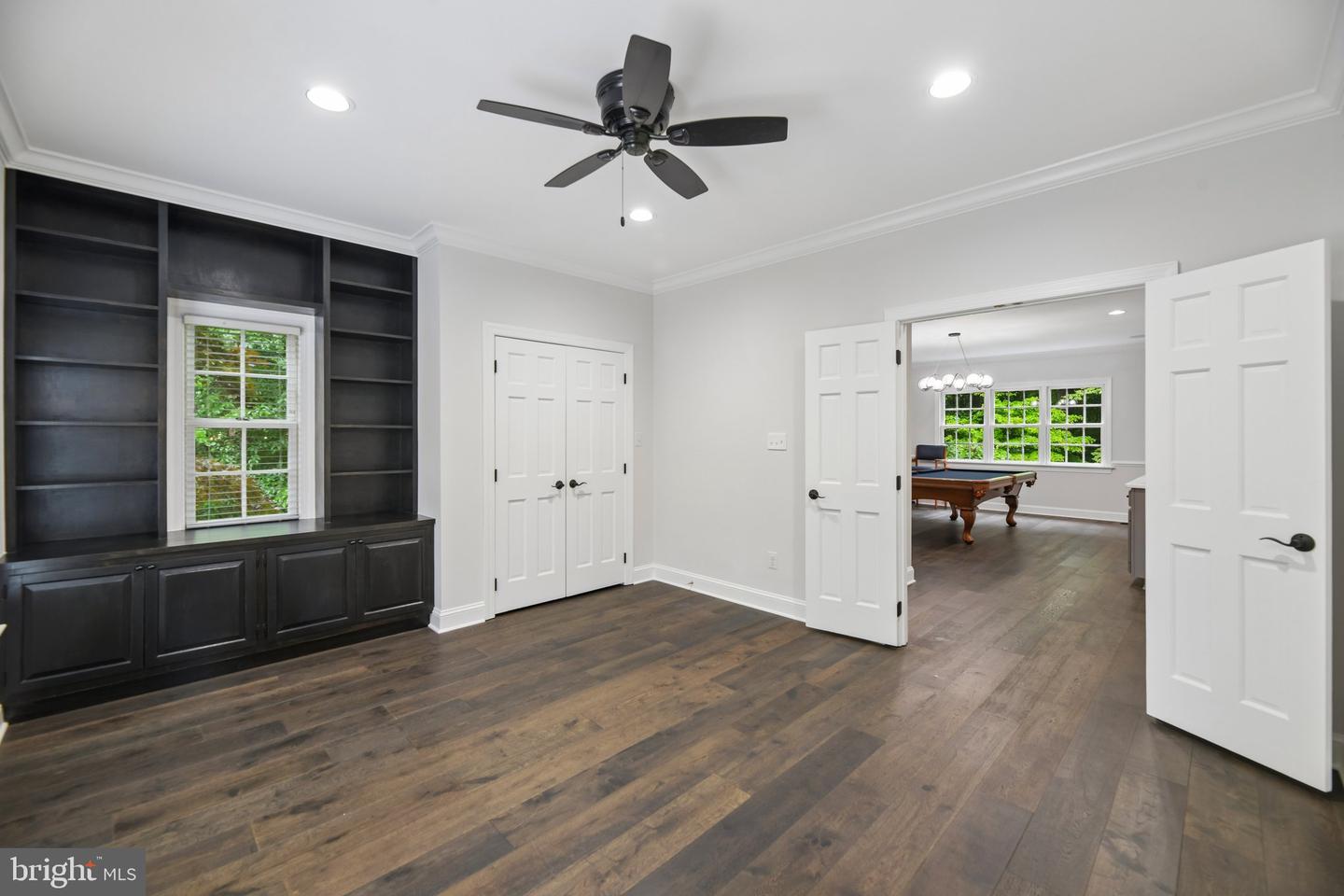 512 Seneca Green Way Property Photo 11