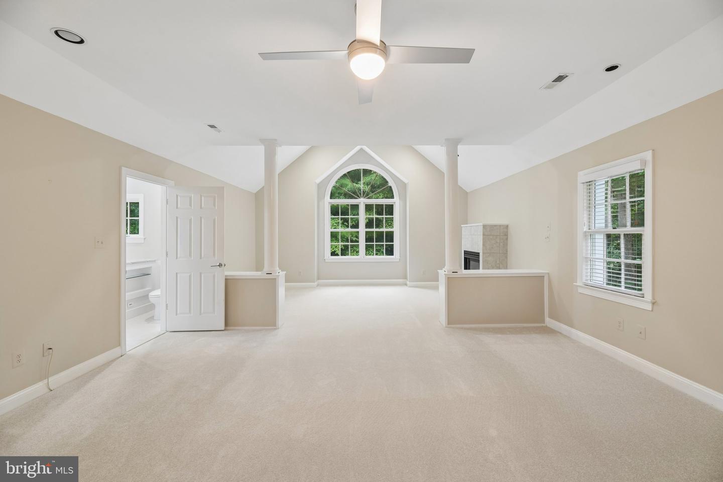 512 Seneca Green Way Property Photo 16