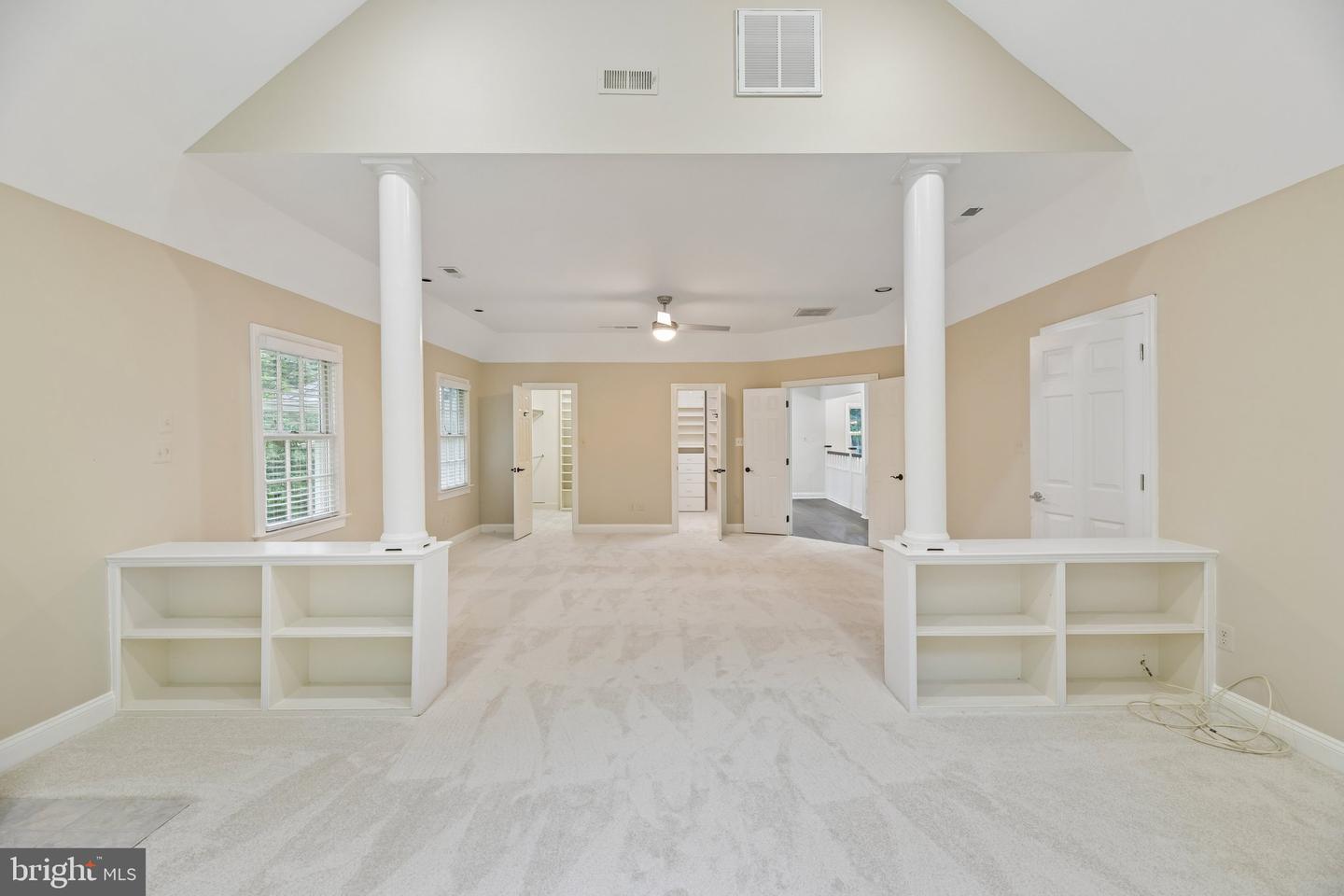 512 Seneca Green Way Property Photo 18