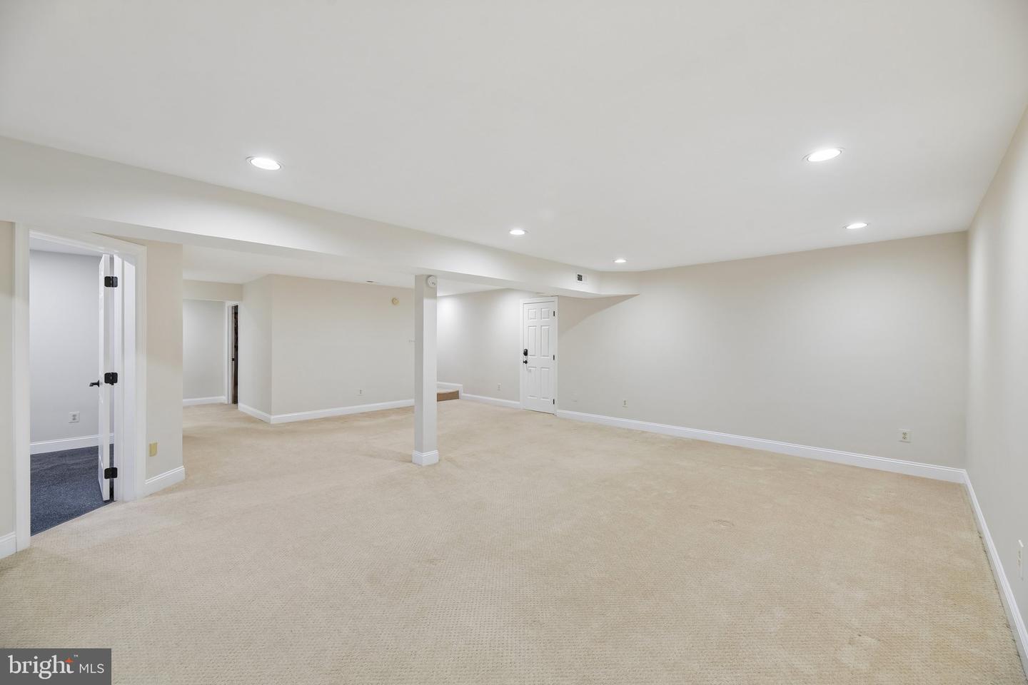 512 Seneca Green Way Property Photo 29