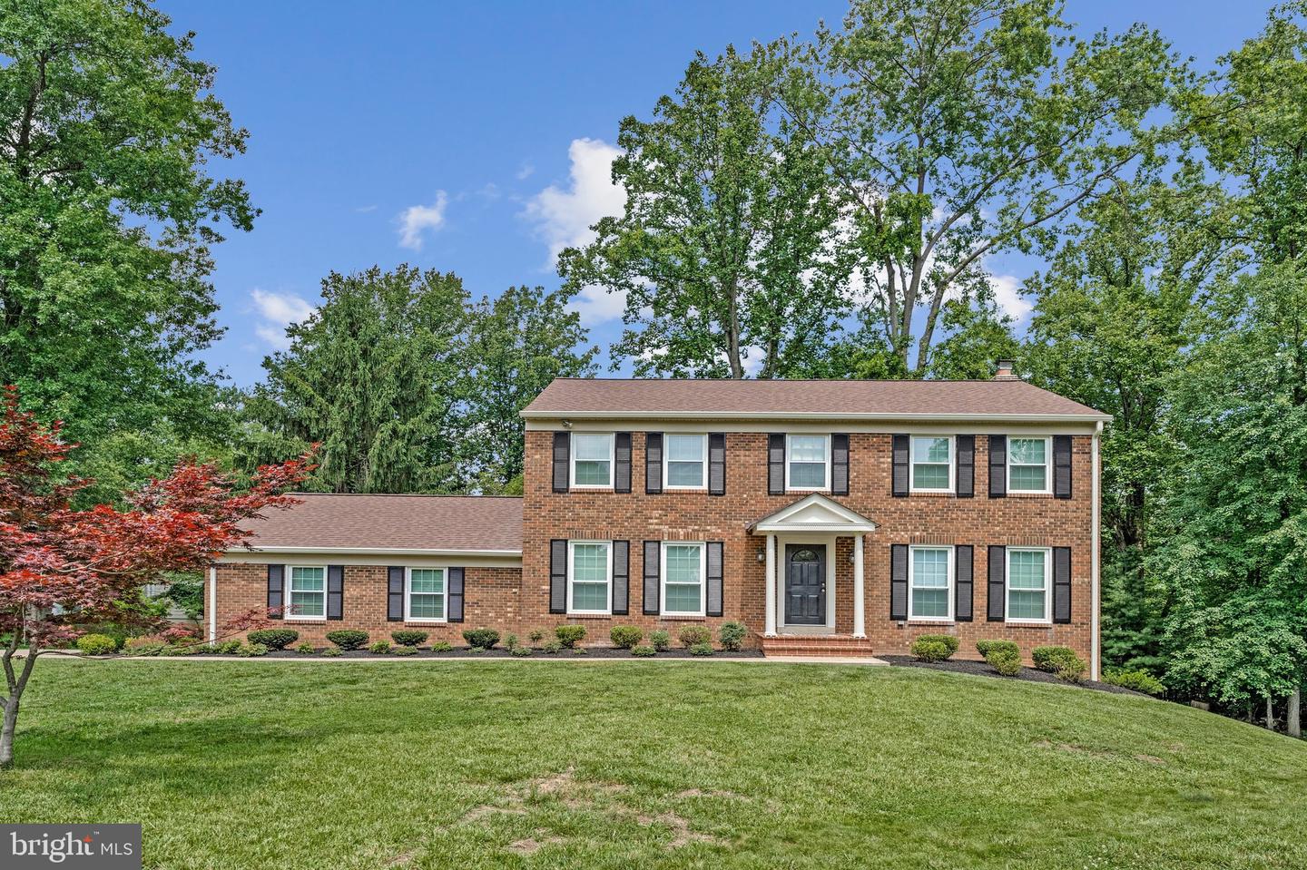 8422 BLEVINS WAY CT