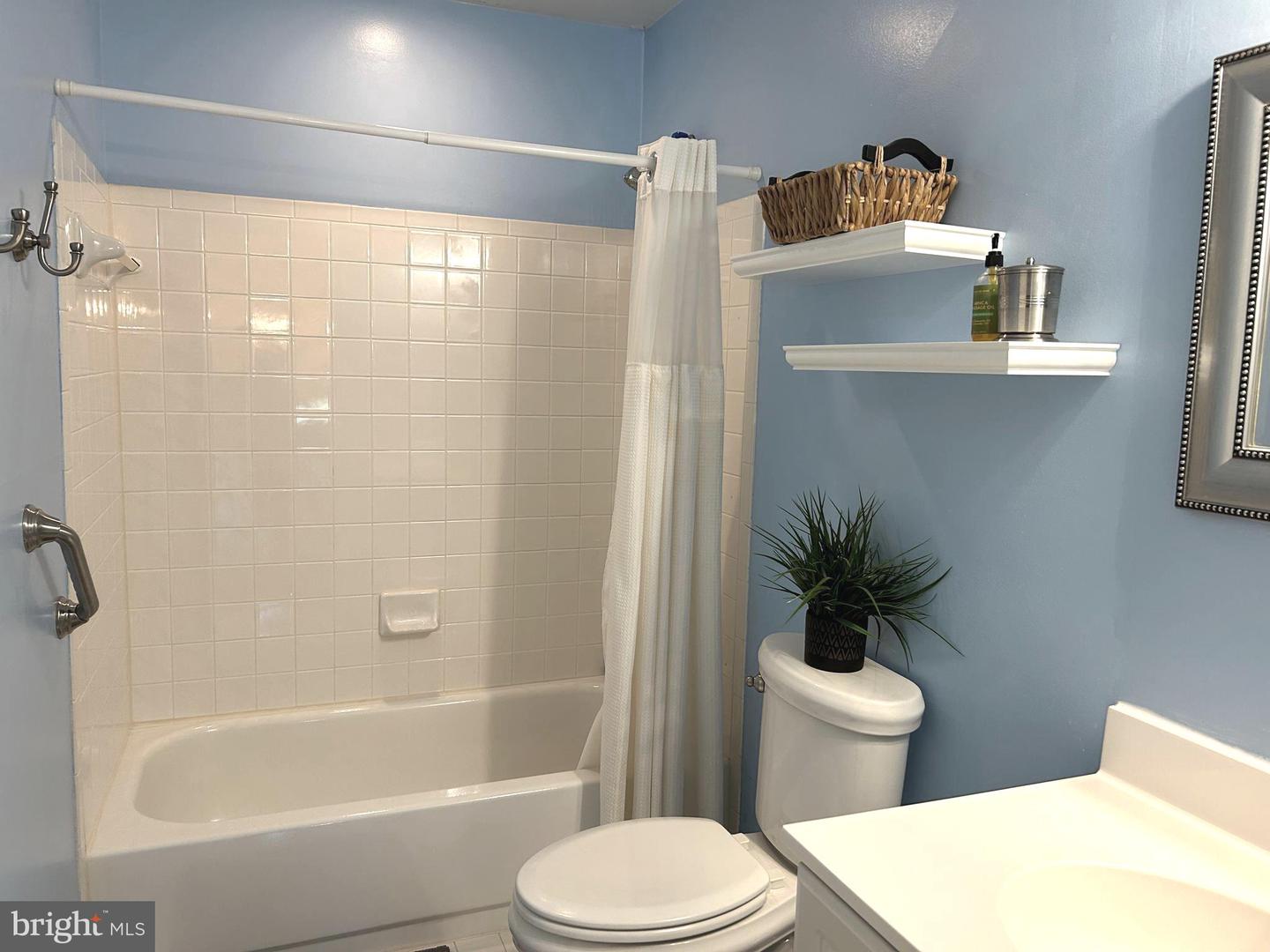 14718 Winterfield Ct Property Photo 68
