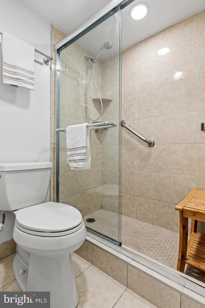 8360 Greensboro Dr #306 Property Photo 25