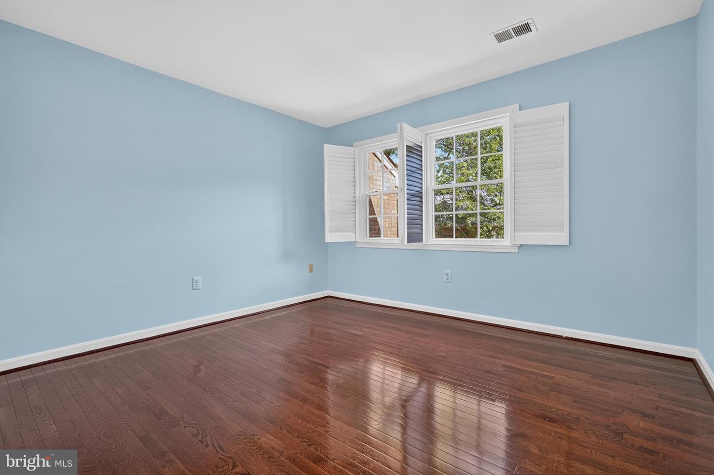 7328 Aynsley Ln Property Photo 35