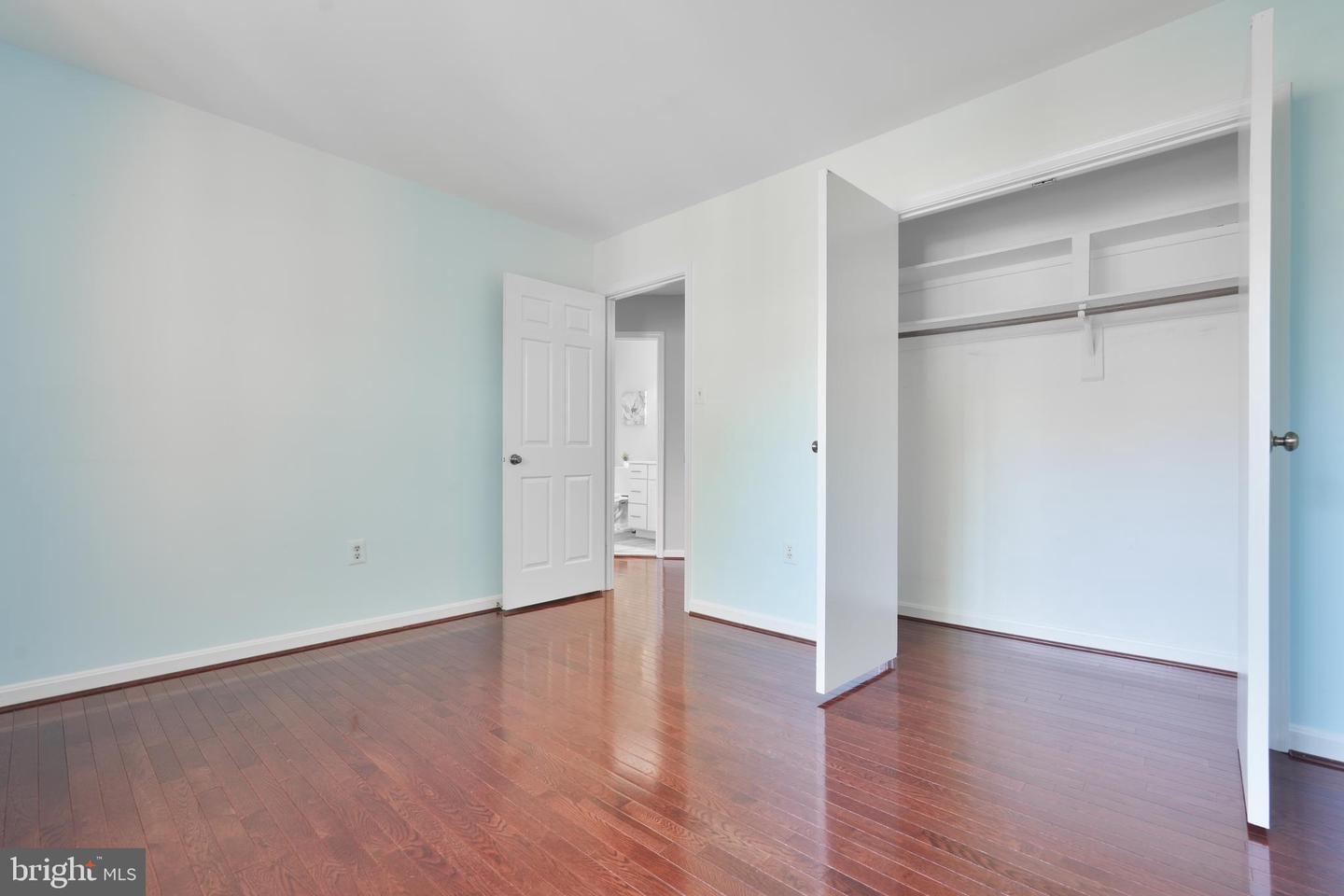 7328 Aynsley Ln Property Photo 37