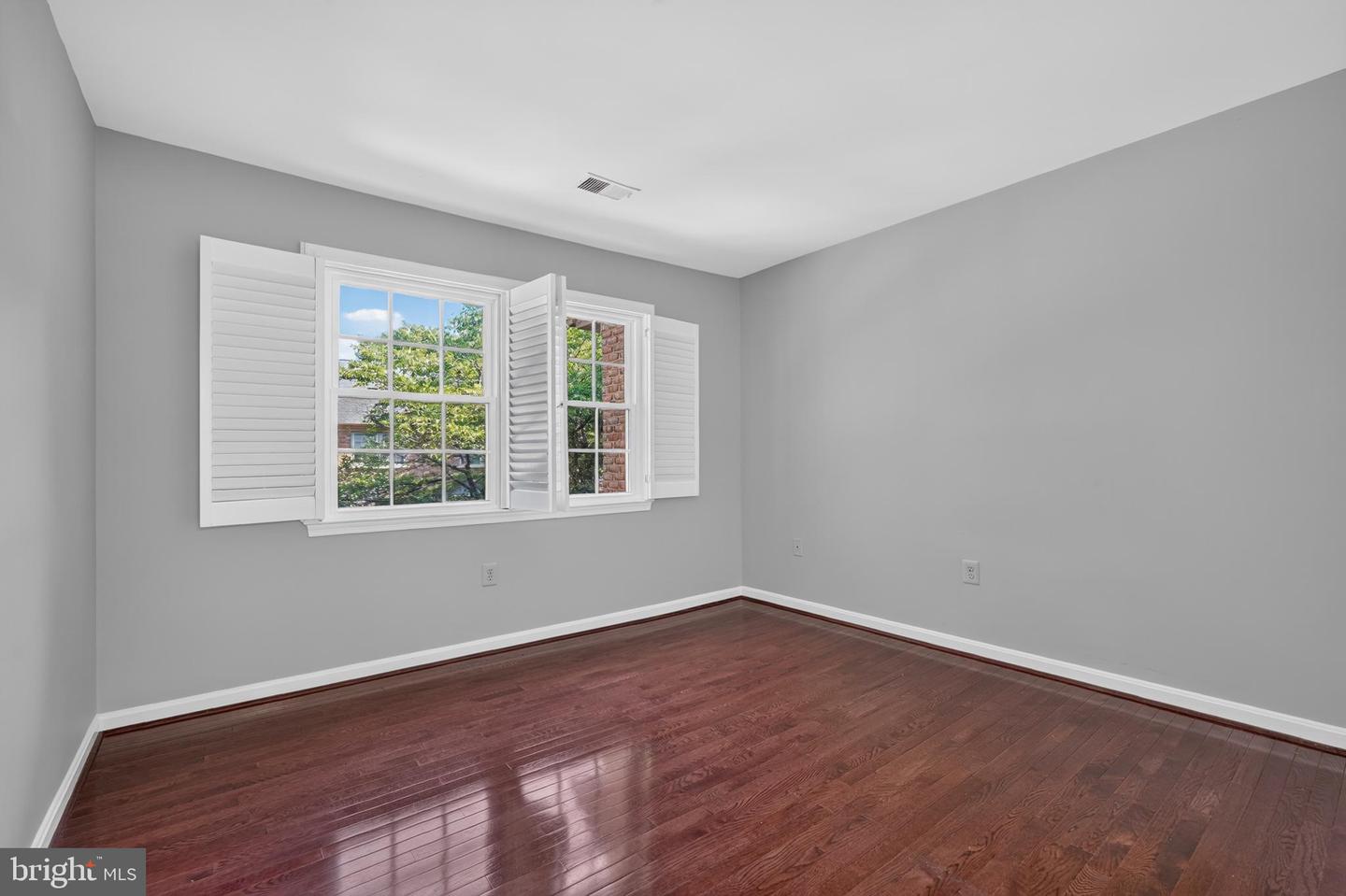 7328 Aynsley Ln Property Photo 39
