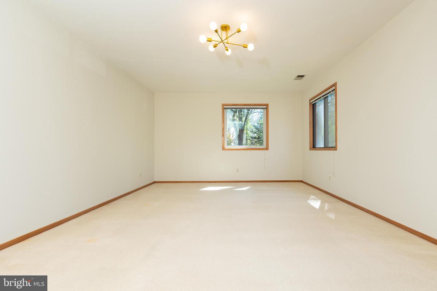 513 Springvale Rd Property Photo 55