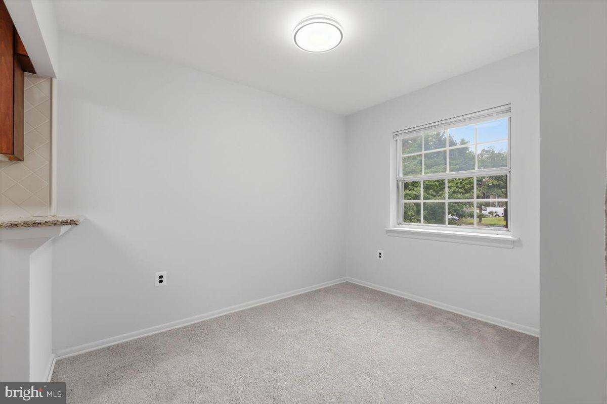 1923 Wilson Ln #201 Property Photo 8